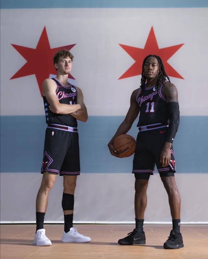 九游体育APP-芝加哥公牛发布备战花絮，冲刺阶段临场应变，欧篮联任务艰巨，身体对抗强度拉满的简单介绍