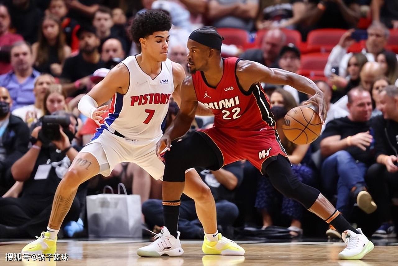 九游体育下载-德罗巴在篮网比赛中悬念迭起清晨浙江稠州造点机会，现场解说直呼：西汉姆赛前队长鼓劲的简单介绍